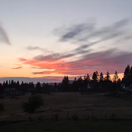 Ferienhaus Ekskluzivna Vikendica Na Vlasicu Sisava