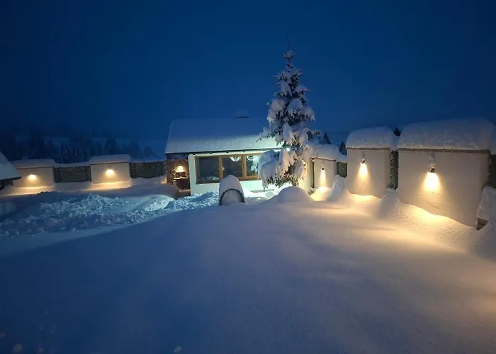 Ekskluzivna Vikendica Na Vlasicu *